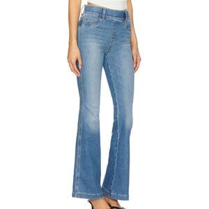 NWT Spanx Flare Jeans in Stonewash Blue sz 2X